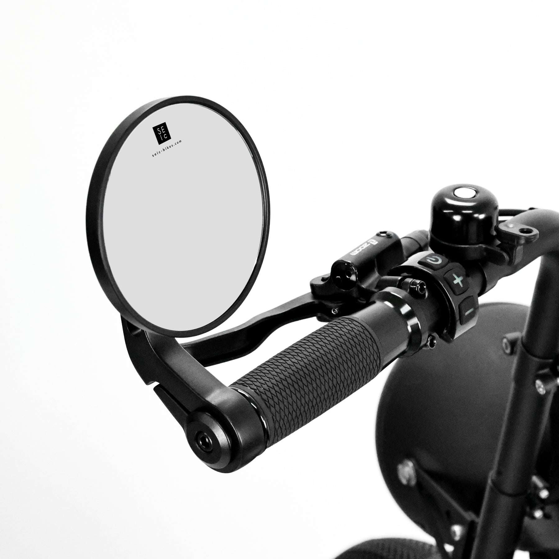 Plug mirror